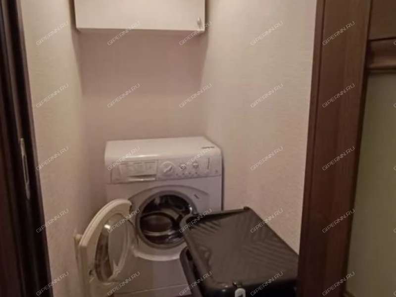 однокомнатная квартира на улице Верхнепечёрская дом 2