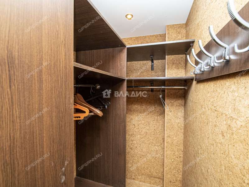 однокомнатная квартира на улице Родионова дом 189/24