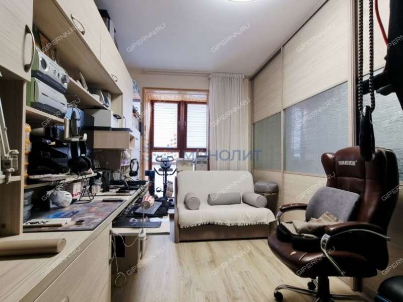 четырёхкомнатная квартира на Русской улице улице дом 9 деревня Анкудиновка