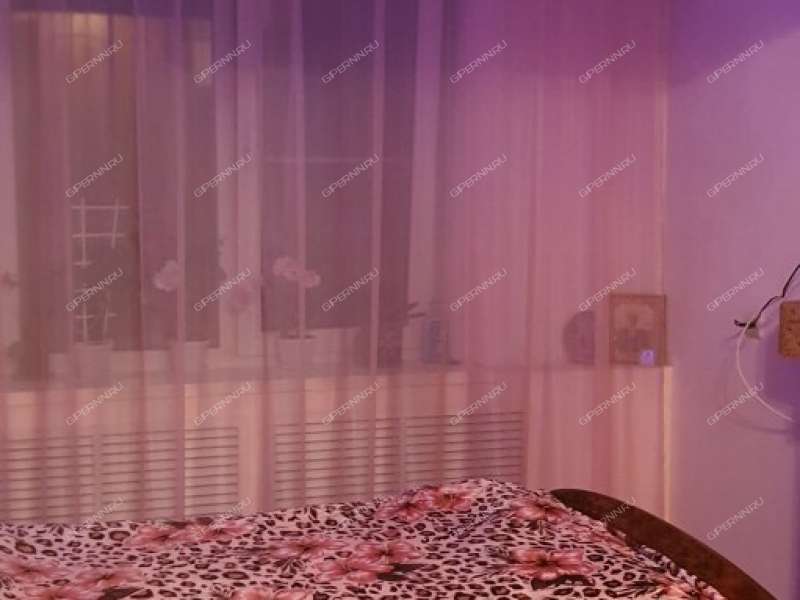 трёхкомнатная квартира на Волжской набережной дом 9