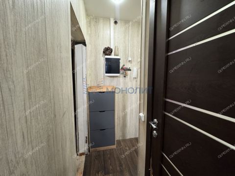 2-komnatnaya-ul-snezhnaya-d-104 фото