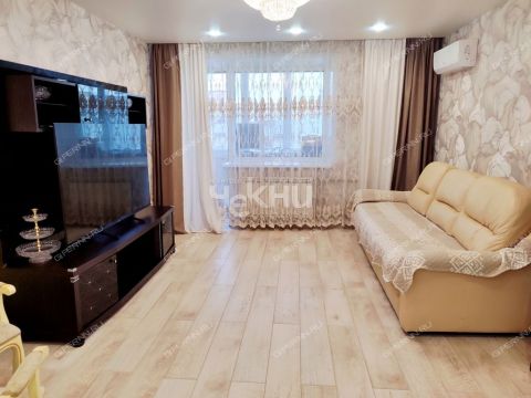 3-komnatnaya-ul-oktyabrskoy-revolyucii-d-40 фото