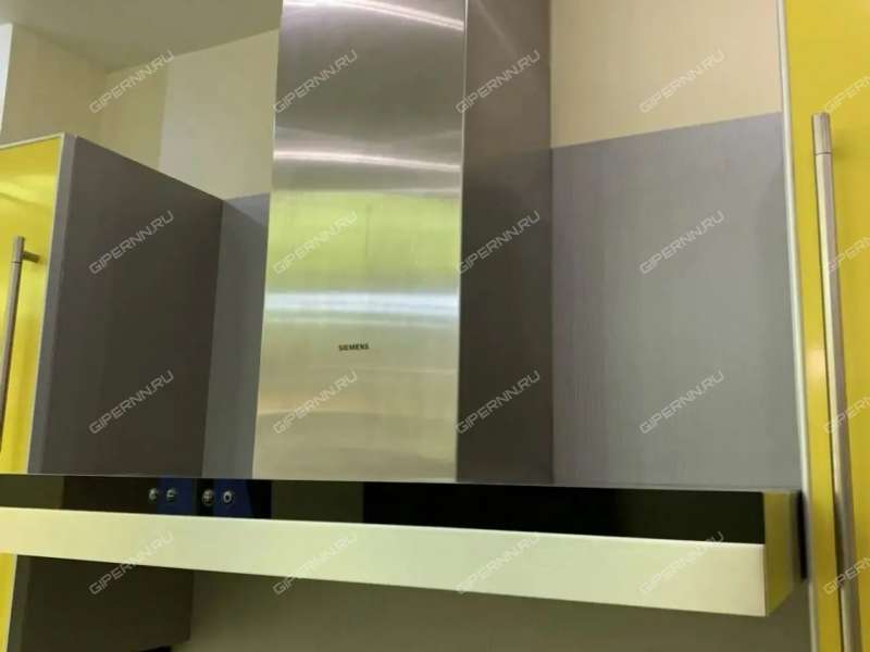 трёхкомнатная квартира на Лукерьинской улице дом 5 город Кстово