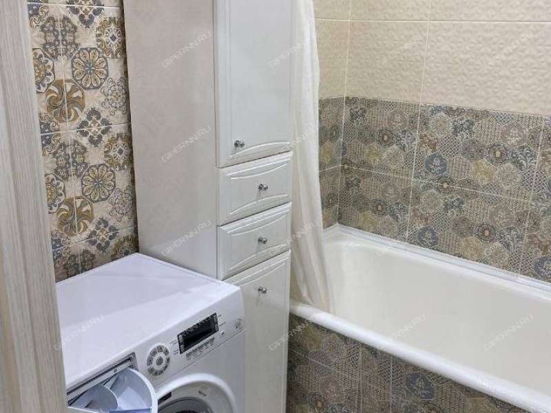 однокомнатная квартира на улице Плотникова дом 5