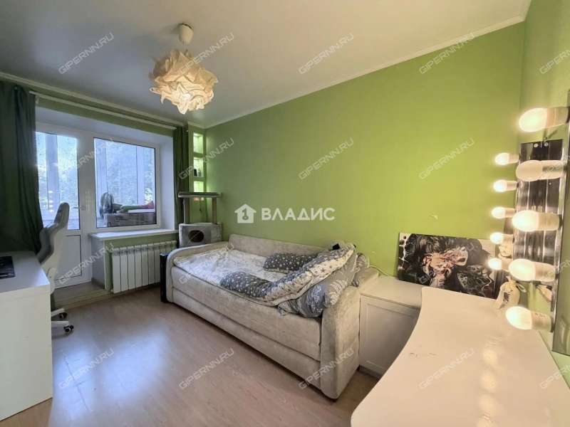 трёхкомнатная квартира на улице Максима Горького дом 152