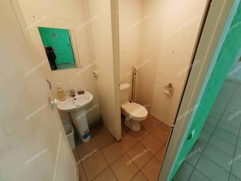 помещение под склад на Должанская ул, д.37