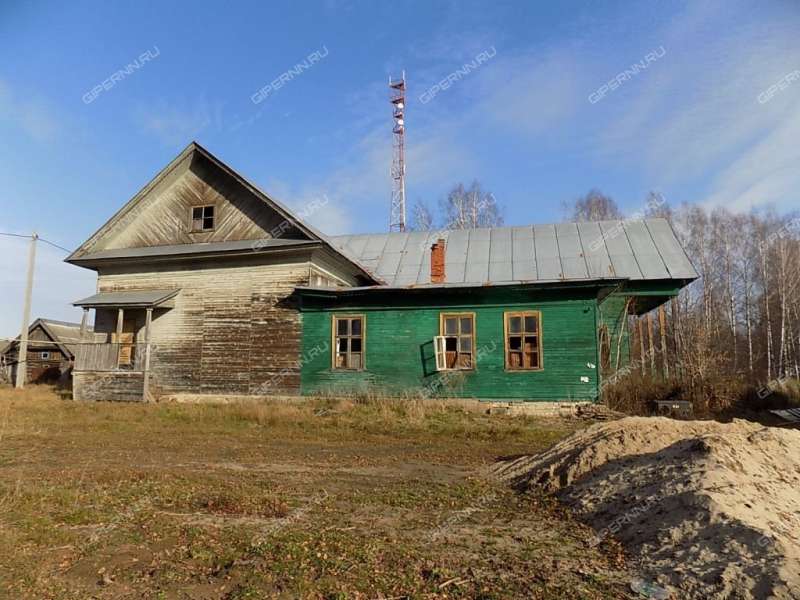 здание под коммерческую недвижимость на улице Мира село Бриляково