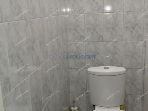 3-komnatnaya-ul-verhnepecherskaya-d-8 фото