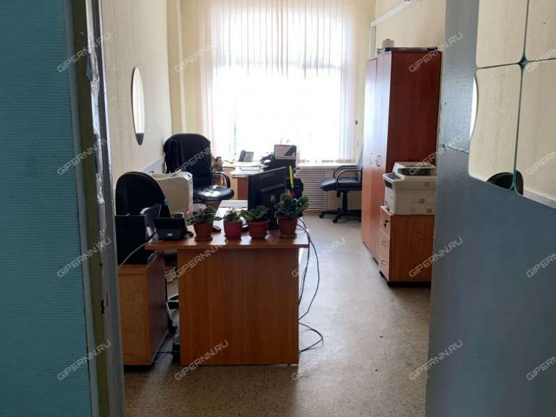 помещение под офис на улице Адмирала Васюнина