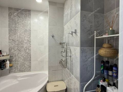 2-komnatnaya-b-r-yuzhnyy-d-19 фото