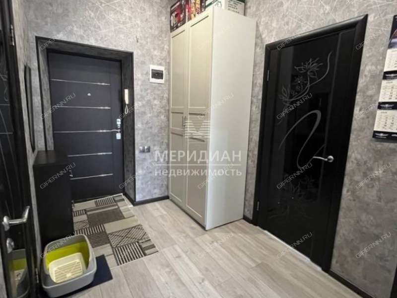 двухкомнатная квартира на улице Страж Революции дом 32