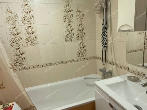 3-komnatnaya-ul-gornaya-d-20 фото