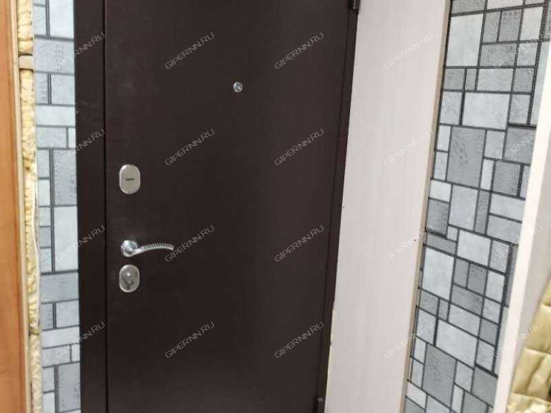 комната в доме 18 на проспекте Бусыгина