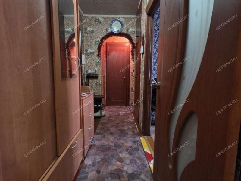 двухкомнатная квартира на улице Строкина дом 8