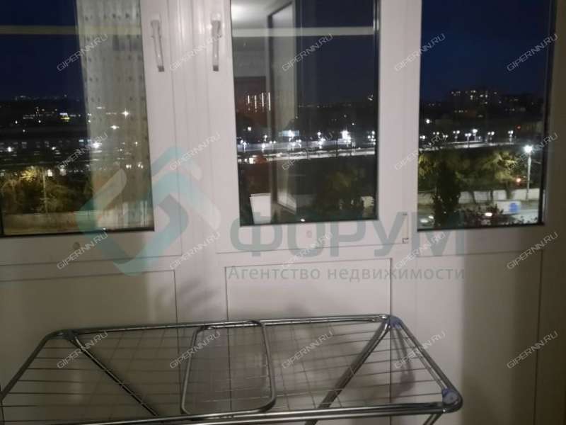 трёхкомнатная квартира на Московском шоссе дом 13