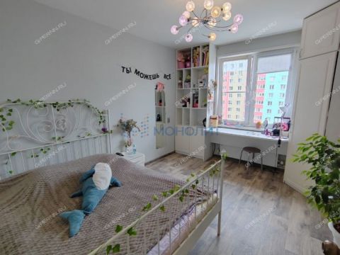 3-komnatnaya-prosp-korablestroiteley-d-74-k2 фото