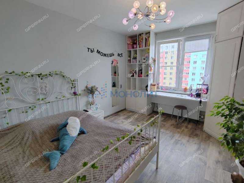 трёхкомнатная квартира на проспекте Кораблестроителей дом 74 к2