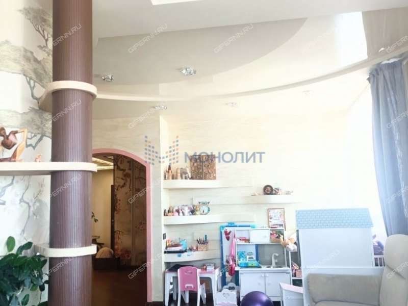 трёхкомнатная квартира на бульваре Академика Королёва дом 8