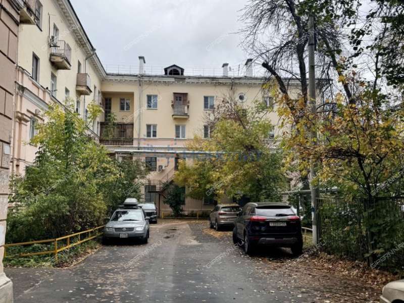 трёхкомнатная квартира на улице Генкиной дом 33/59А