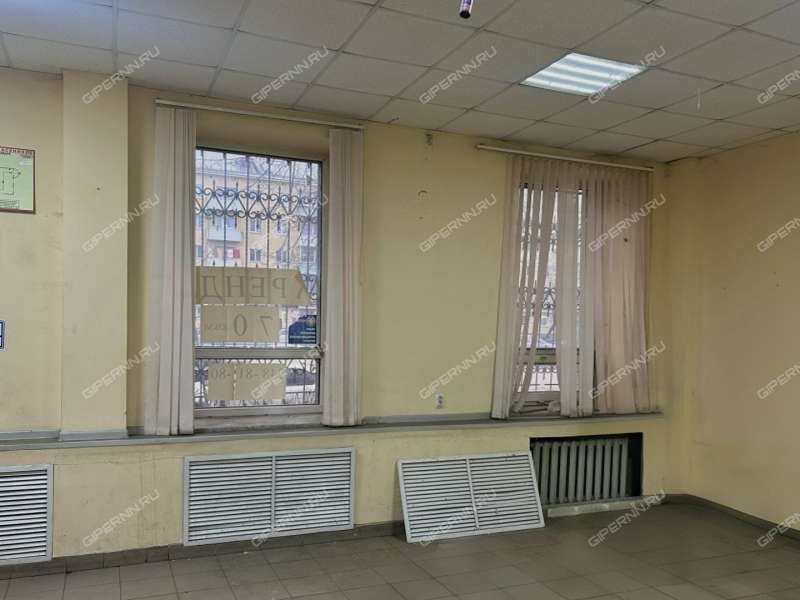 помещение под помещение свободного назначения на проспекте Ленина