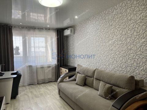 3-komnatnaya-ul-sergeya-akimova-d-22 фото