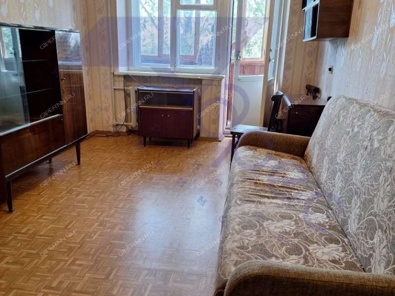 однокомнатная квартира на проспекте Кирова дом 35а