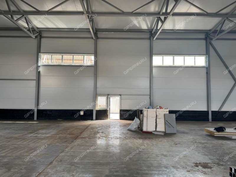 помещение под склад на улице Коминтерна