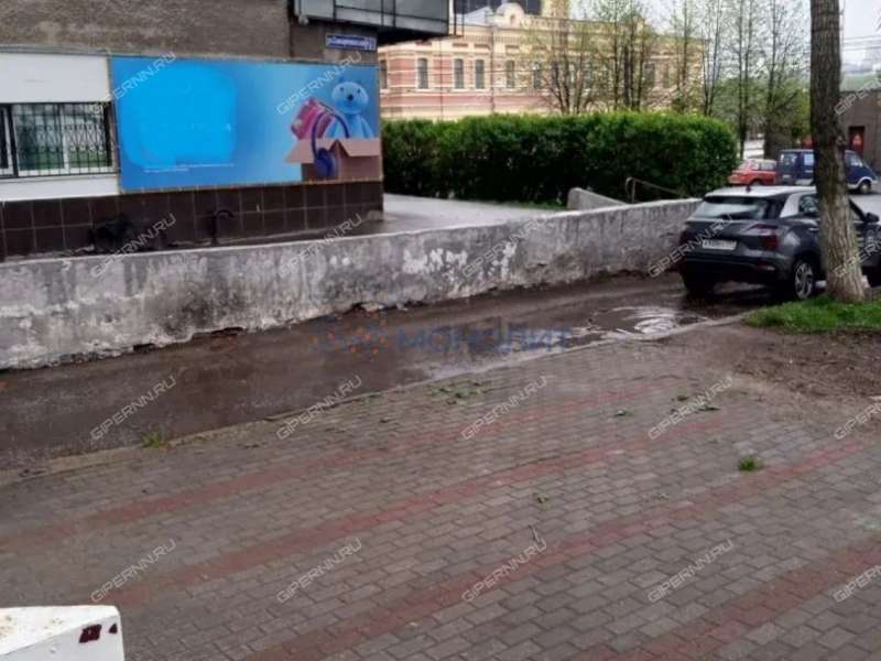 помещение под офис, недвижимость под салоны красоты на Совнаркомовской улице