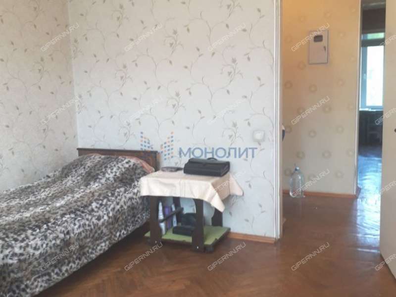 трёхкомнатная квартира на проспекте Гагарина дом 110Б