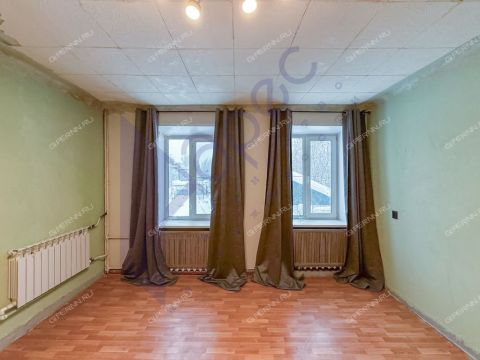 1-komnatnaya-ul-svetloyarskaya-d-20 фото