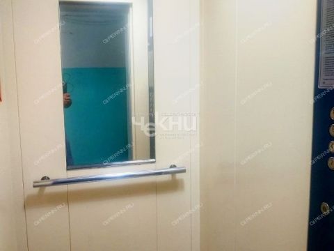 3-komnatnaya-ul-oktyabrskoy-revolyucii-d-40 фото