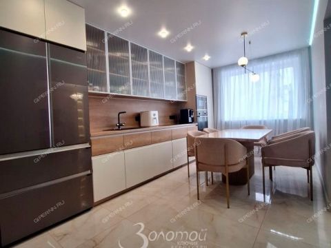 4-komnatnaya-prosp-lenina-d-30-k5 фото