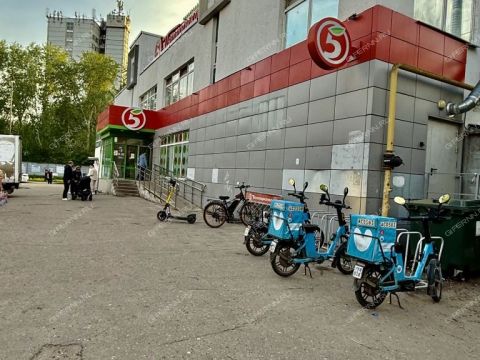 3-komnatnaya-ul-kosmicheskaya-d-52 фото