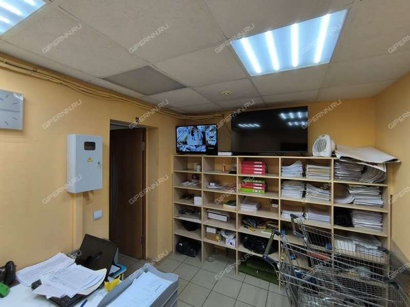 помещение под торговую площадь на Дворовая ул, д.34