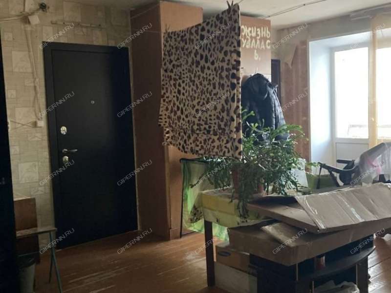 комната в доме 3 на улице Страж Революции