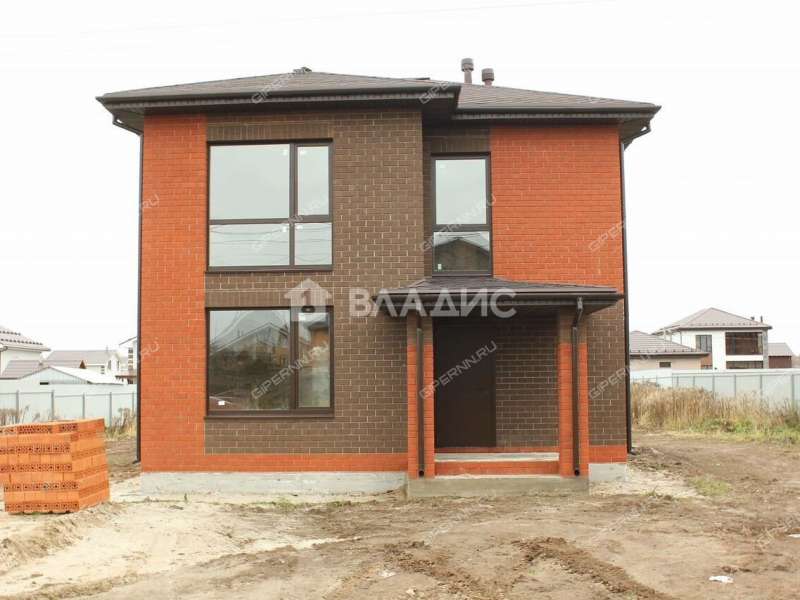 дом на улице Фруктовая село Елховка