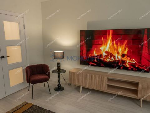 3-komnatnaya-pl-svobody-d-7 фото