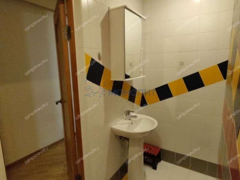 четырёхкомнатная квартира на Казанском шоссе дом 10 к2