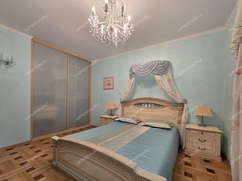 трёхкомнатная квартира на Славянской улице дом 21