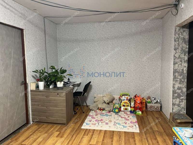 четырёхкомнатная квартира на проспекте Кораблестроителей дом 40