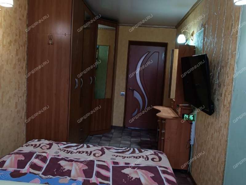 трёхкомнатная квартира на проспекте Кирова дом 16