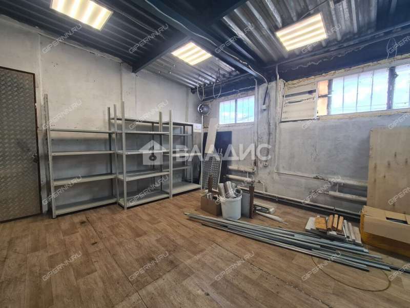 помещение под помещение свободного назначения на Народной улице