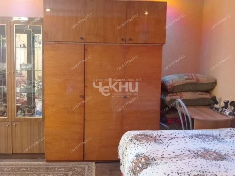 однокомнатная квартира на улице Ветеранов дом 12 село Зиняки