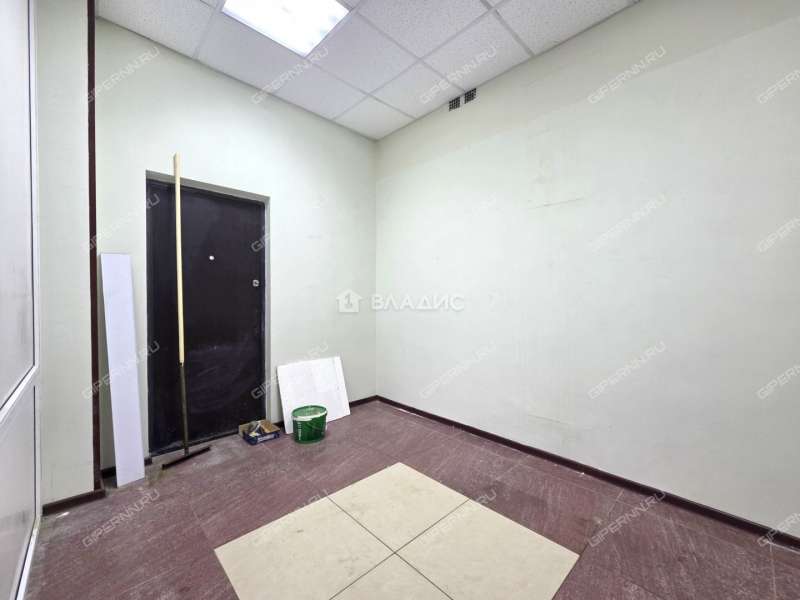 помещение под помещение свободного назначения на улице Юлиуса Фучика