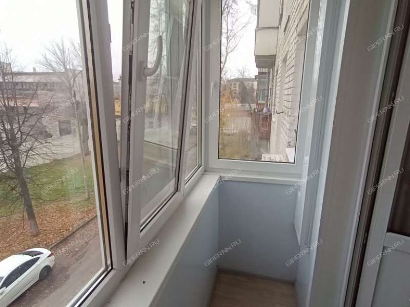 однокомнатная квартира на улице Героя Советского Союза Поющева дом 9