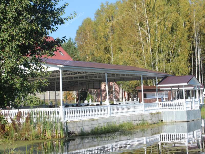 имущественный комплекс под недвижимость под гостиничный бизнес на  деревня Хмелевка