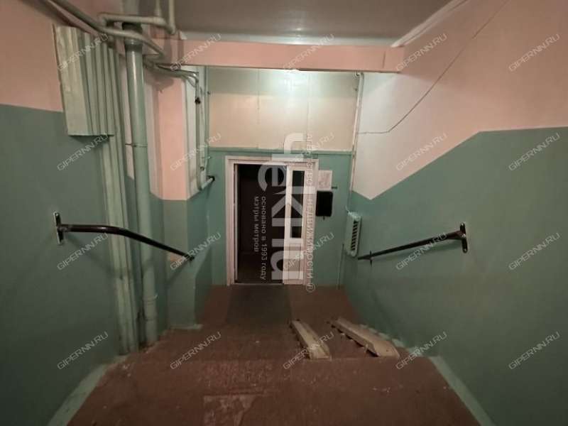 трёхкомнатная квартира на улице Сергея Есенина дом 20