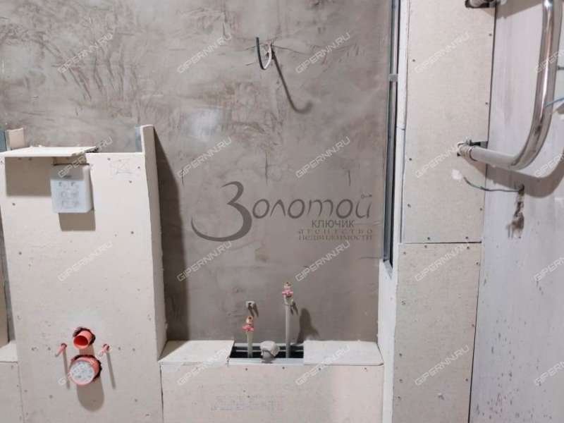 трёхкомнатная квартира на улице Ванеева дом 40б