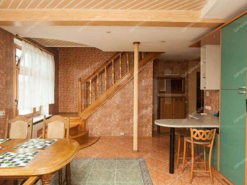 трёхкомнатная квартира на Студёной улице дом 55а