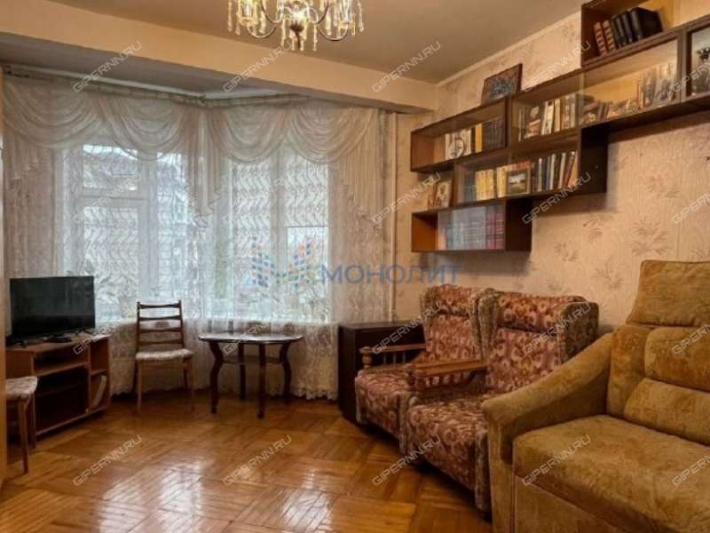 трёхкомнатная квартира на улице Звездинка дом 26а